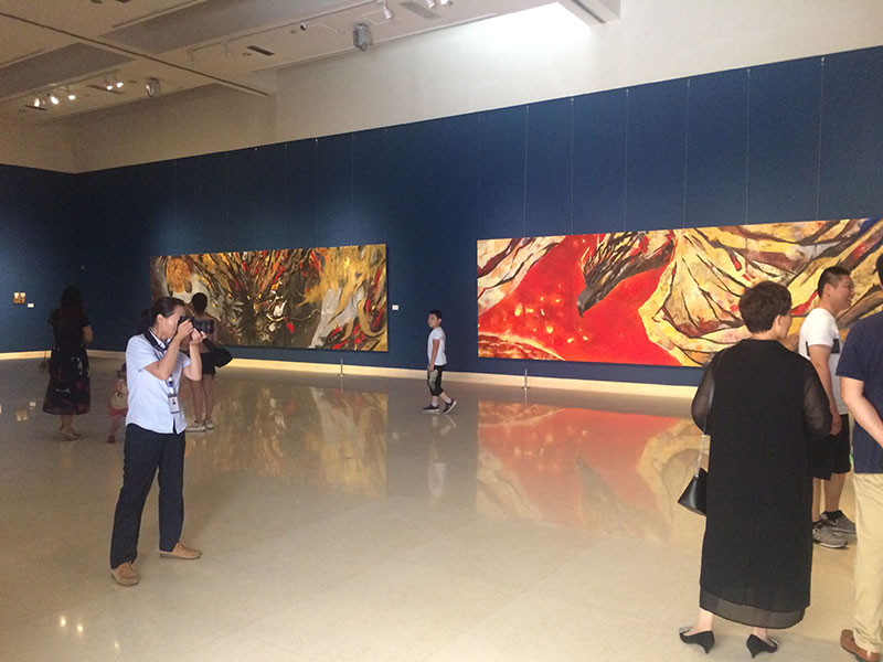 Opening day scene with visitors viewing Go Hayakawa’s works at the Shijiazhuang Art Museum